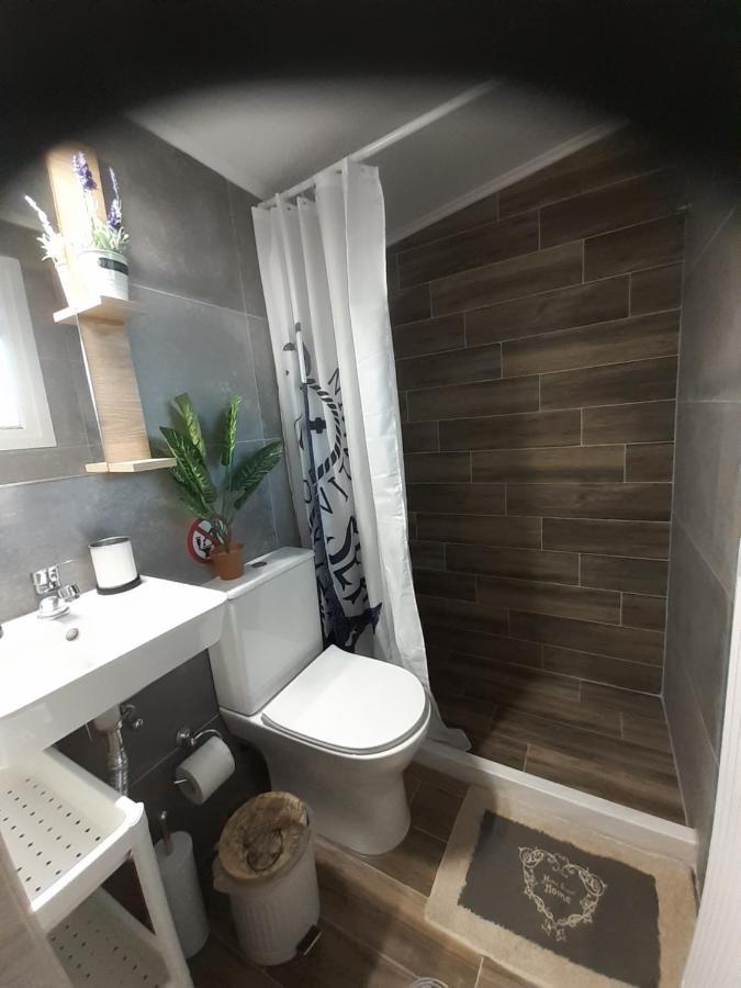 Вилла Thomas House Poulades Экстерьер фото