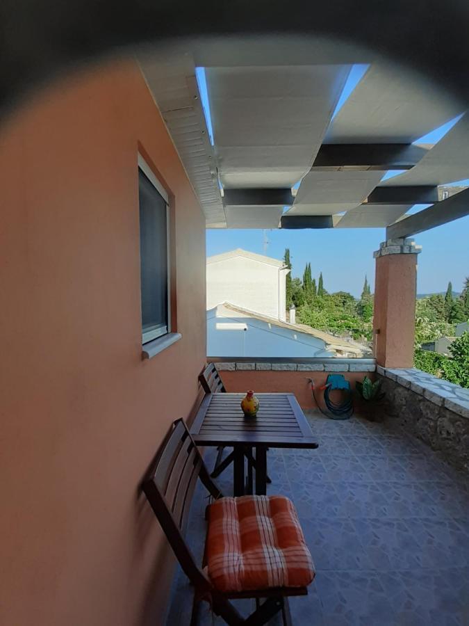 Вилла Thomas House Poulades Экстерьер фото