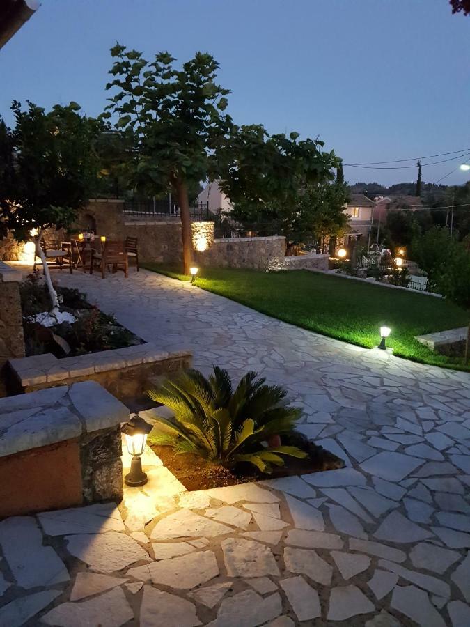 Вилла Thomas House Poulades Экстерьер фото