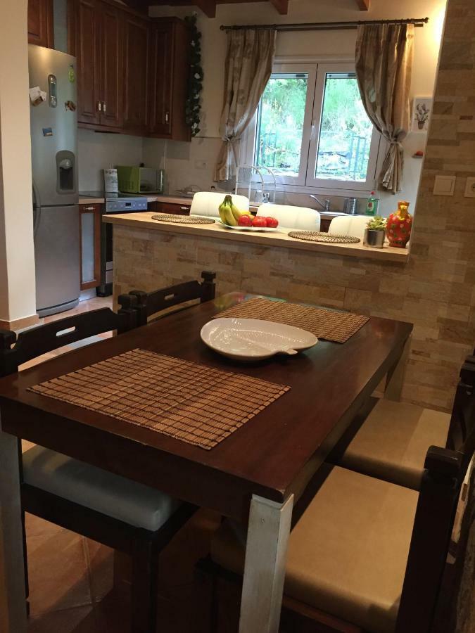 Вилла Thomas House Poulades Экстерьер фото